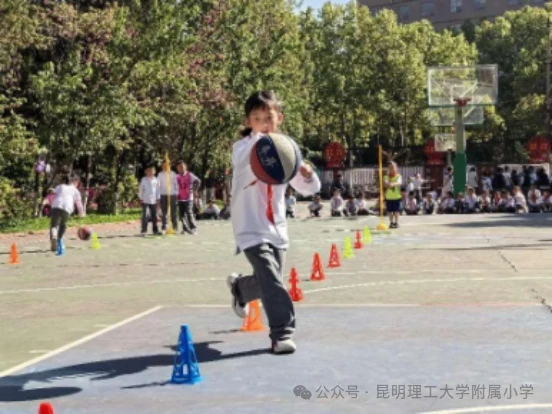 为什么篮球训练的价值对青少年发展如此重要?_2